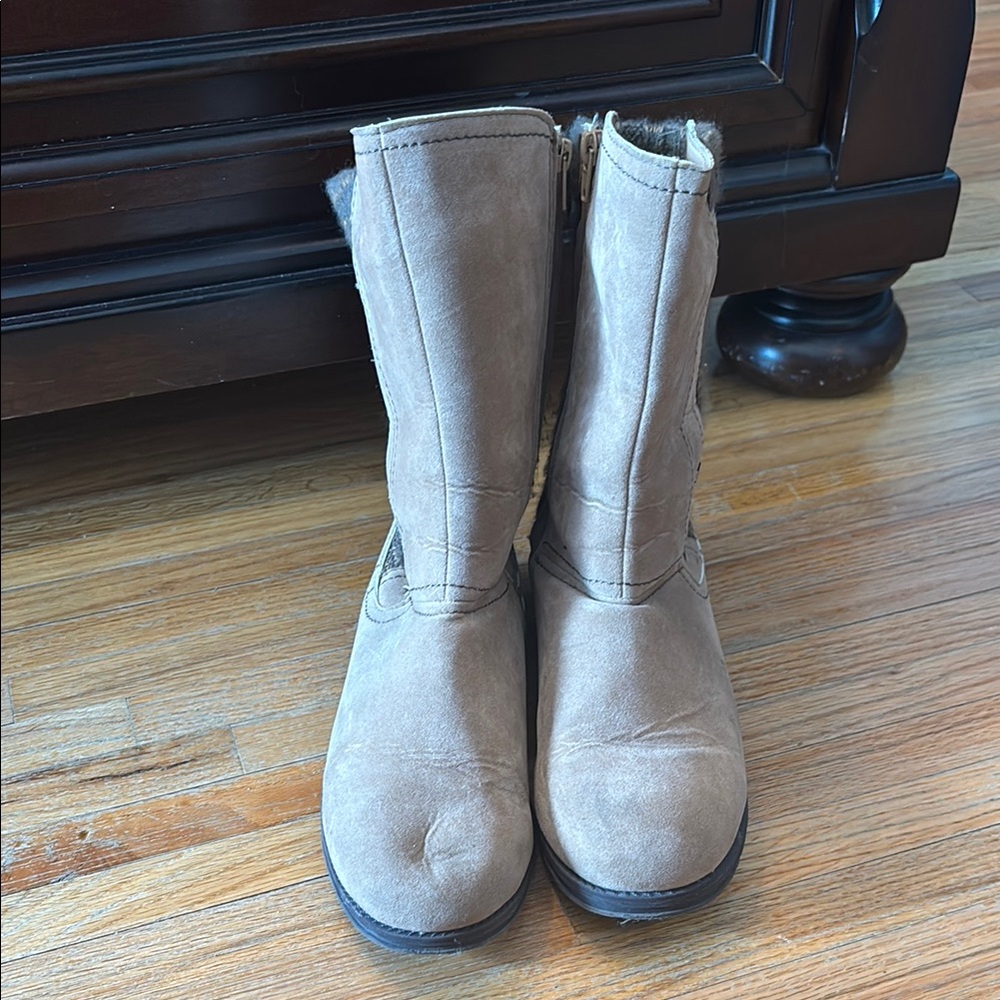 Huk Tan Ankle Boots